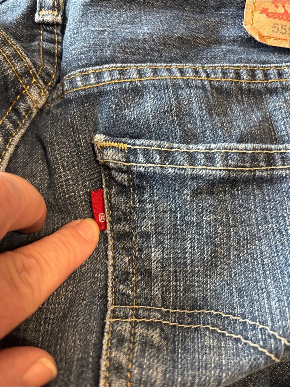 Levis relaxed fit